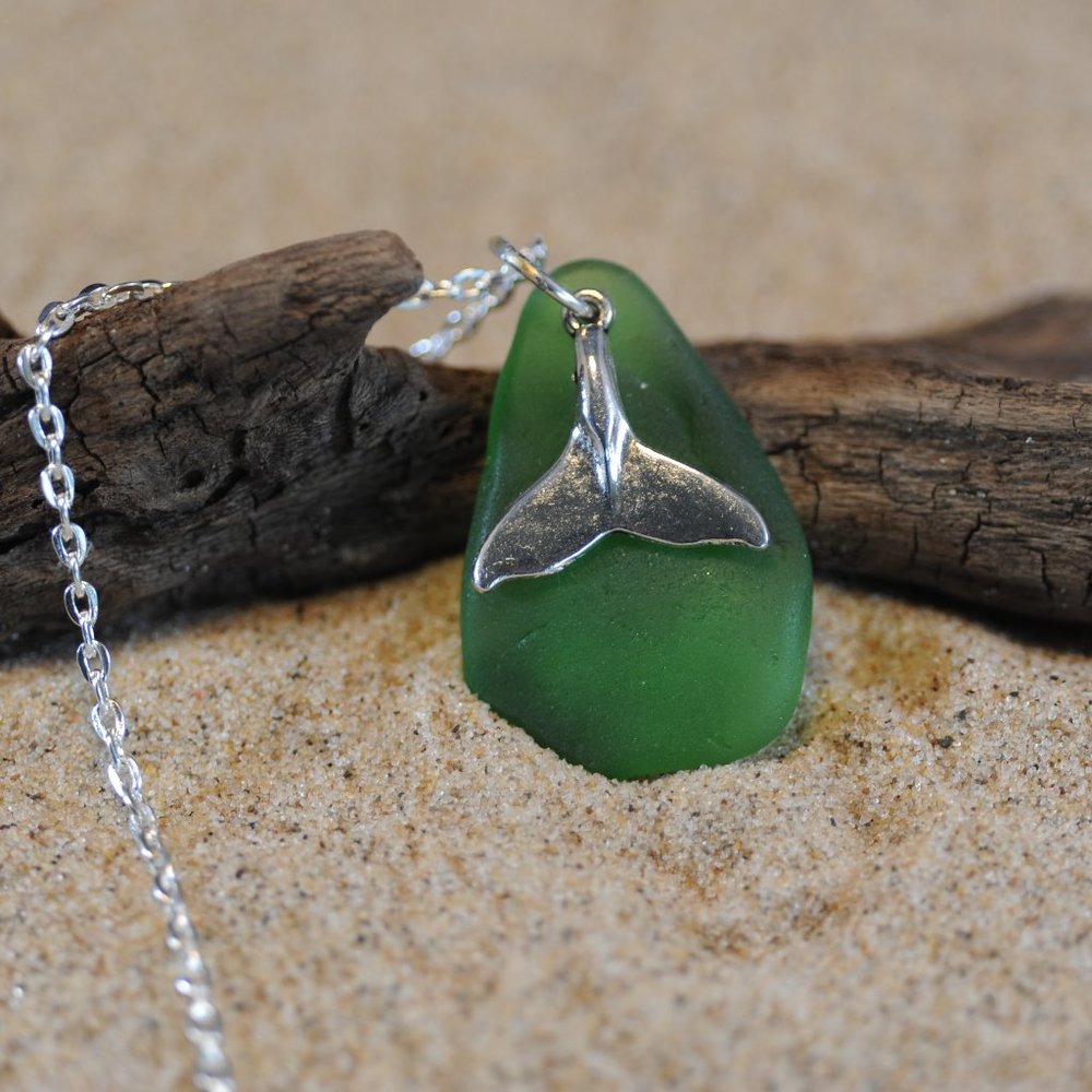 Green Mermaid Tail Sea Glass Pendant Necklace
